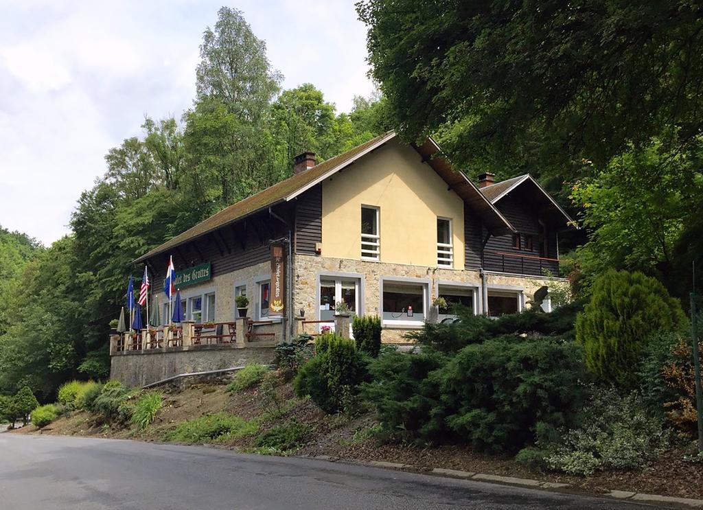 Hotel Chalet Des Grottes Hastière-Lavaux Exterior foto